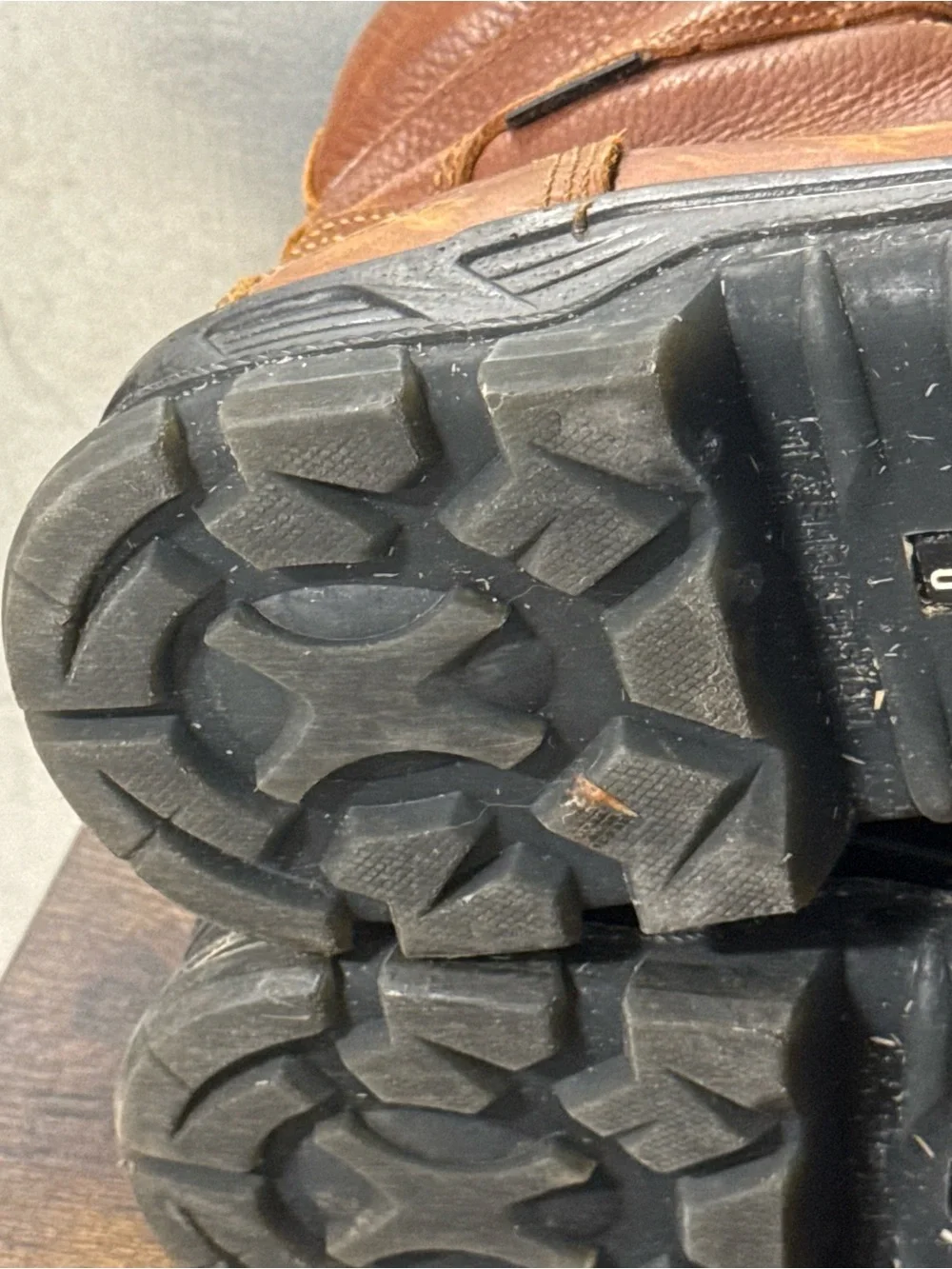 Carhatt work boots Men's Rugged Flex 6 in. Lace size 12